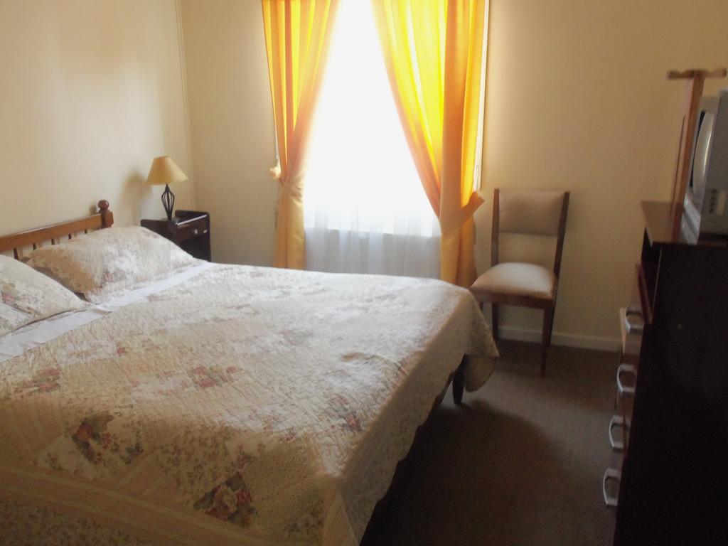 Hostal Joshiken Пунта-Аренас Номер фото